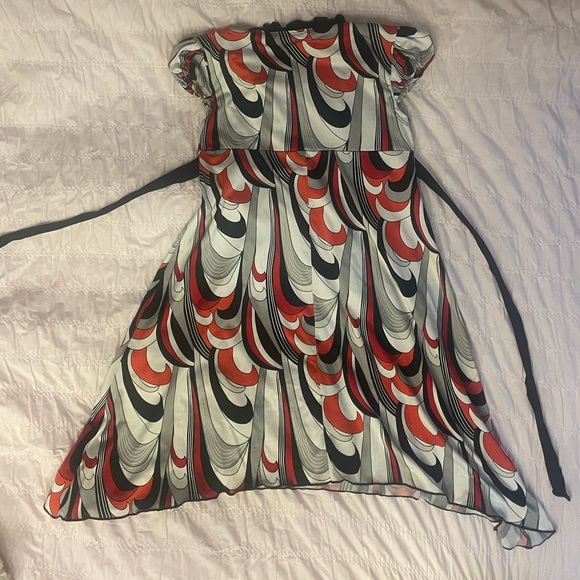 Super Cute Long Red Pattern Top/Dress - Picture 3 of 3